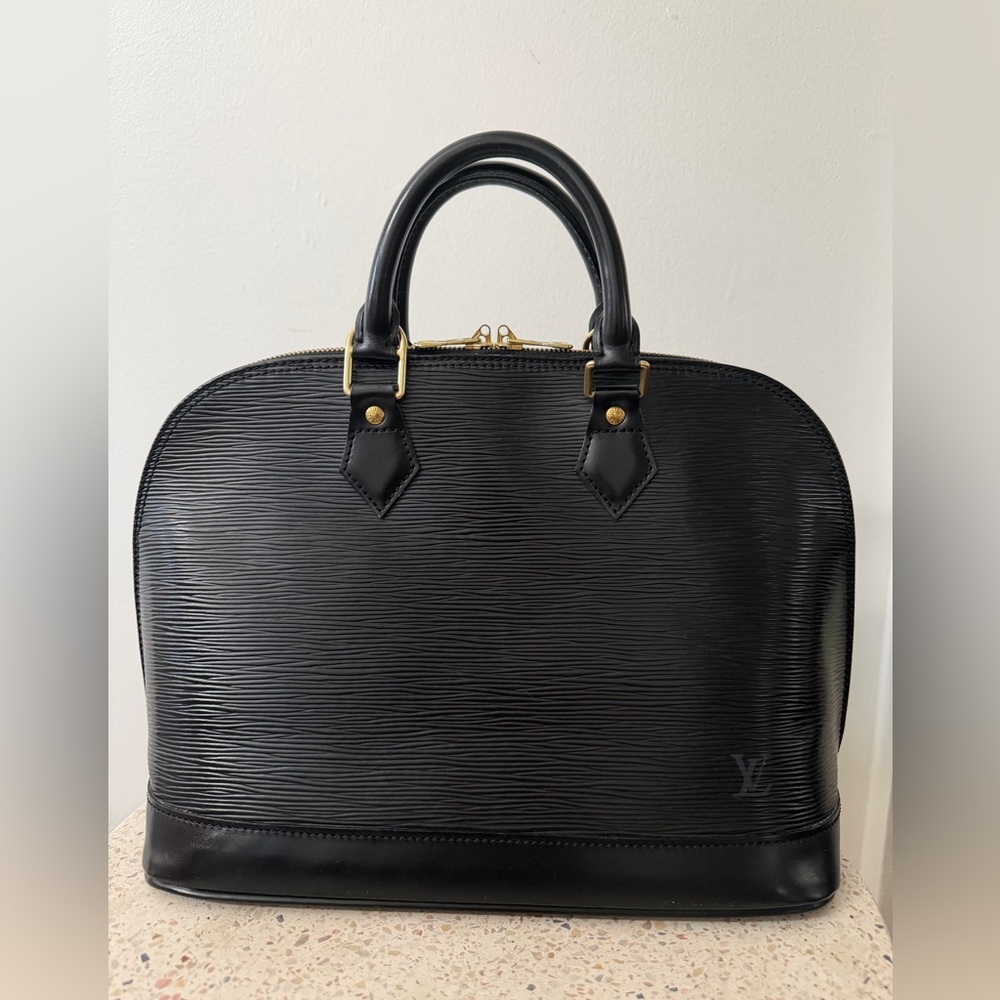 LOUIS VUITTON ALMA MM EPI LEATHER - Picture 3 of 16